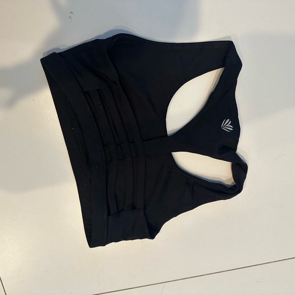 OO5 cheer sports bra - Picture 2 of 2